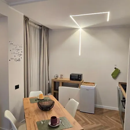 Re Carlo - Filomena アパート