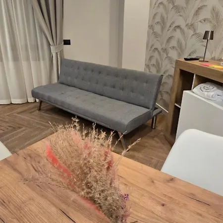 Re Carlo - Filomena Apartamento