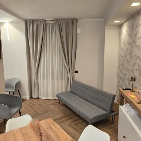 Re Carlo - Filomena Apartamento *